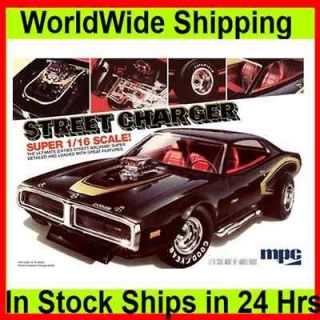 New MPC Street Dodge Charger 1/16 Scale Plastic Model Car Kit MPC768 