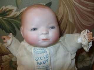 Grace Storey Putnam, Byelo, made in Germany, Orig. clothes, squeaker 