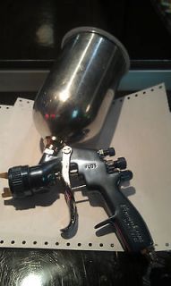 DeVilbiss FinishLine FLG3 Gravity Feed Spray Gun