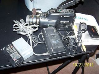 Sony Handycam CCD F55 Camcorder   Black for parts or repair Video 8