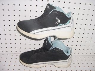   HOOPS USA BASKETBALL SHOES BLACK HIGHTOPS SZ 5 YOUTH EXCELLENT SHAPE