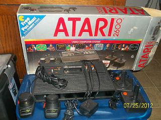 VINTAGE Atari 2600 Black Console (NTSC) WITH CONTROLLERS & ORIGINAL 