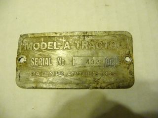 JOHN DEERE UNSTYLED A SERIAL NUMBER PLATE #4322XX B G D H 60 