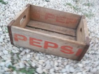 Vintage Used Pepsi   Cola Columbia MO Wood Crate Box good for decor