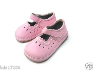 Girls Squeaky Shoes Light Pink w stitching Mary Janes #1011 Size 4 5 