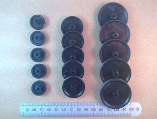 Qty 5  Various Diameter Miniature Plastic Model Pulley for 3mm Shafts 