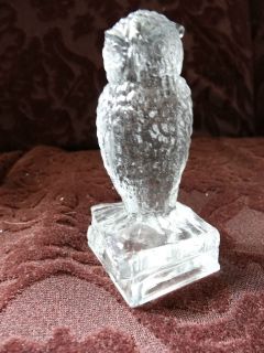 Vintage Degenhart Glass Crystal Wise Owl on Stack of Books Figurine