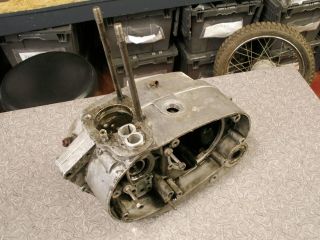 1963 65 Moto Parilla High Cam 125 Wild Cat Scrambler Engine Cases