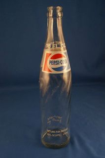 old pepsi cola swirl bottle 16 fl oz one pint