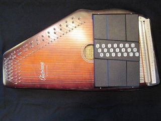 Oscar Schmidt OS 21C Auto Harp 21 Chords with Padded Gig Bag