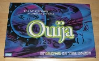 Parker Brothers GLOW in the DARK OUIJA BOARD GAME LARGE CLEAR PICTURES