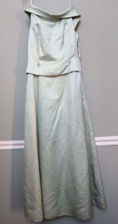 pale mint green swooped back prom gown size 12 time