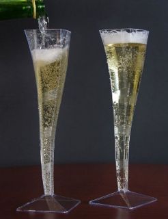 plastic champagne flutes in Holidays, Cards & Party Supply