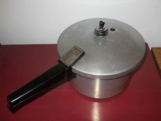 Presto Pressure Cooker Canner Steamer Cooks in Min W/Rack & Jiggler 4 