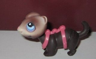   Brown Baby Ferret Littlest Pet Shop w/ Harness RARE Blue Eyes