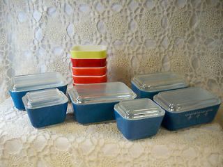 vtg pyrex primary refrigerator set lids set d 17 pieces