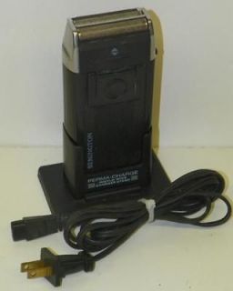 Vintage   Remington Electric Shaver   7BF2 10 + Cord + Stand   WORKS