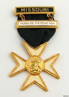   of Malta   Masonic Cross Crest Vintage Member Cross Medal York Rite