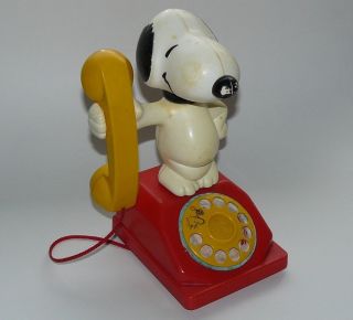   vintage snoopy romper room telephone from canada time left