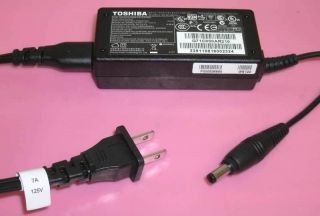 Genuine OEM Toshiba Satellite AC Power Adapter Charger Cord 19.5V 