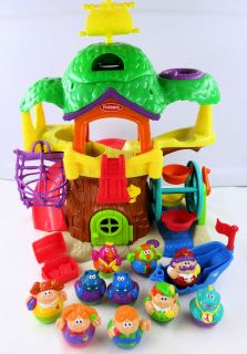   TREE HOUSE Treehouse Hasbro Musical Playset Toy Lot Wobbles Figures