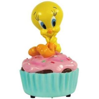 Tweety Cupcake Tweety Bird Looney Tunes Figurine by Westland 13978 New