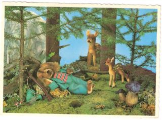   HUNTER BEAR & 2 DEERS BAMBI IN THE FOREST ZURICH TO ISRAEL VTG