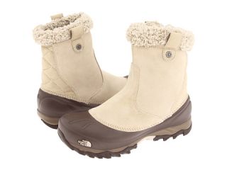 The North Face Womens Etip Glove $45.00  The North 