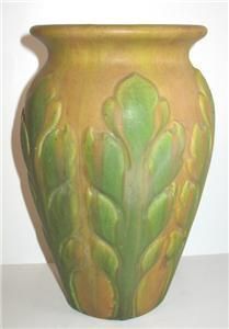 Roseville Early Velmoss 9 75 Vase with Embossed Leaves