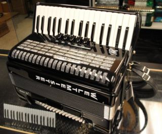Weltmeister Piano Accordion Achat 72 Bass