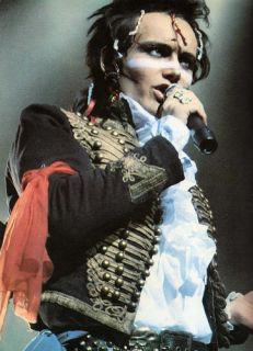 80s Fancy Dress   Adam Ant Costume includes Wig, Make up, Lace Collar 