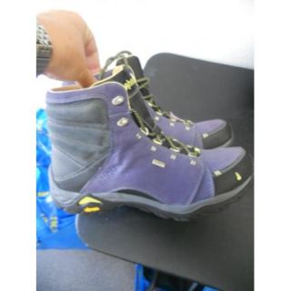 Ahnu Sz 9 Cute Womens Purple Hiking Boots New w Box