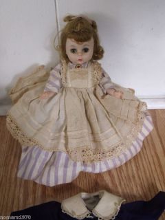Vintage Madame Alexander Alex Doll w Beautiful Outfit