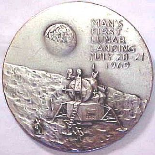 Medallic Art 63mm 1969 Apollo 11 999 Silver Medal 9174