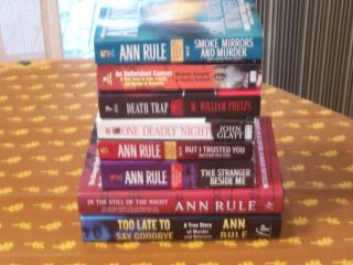 True Crime Books 8 Books Including 5 Ann Rule Books