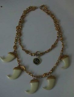 Vintage New w Tag Amazing Kenneth Jay Lace 32 Lions Teeth Necklace 