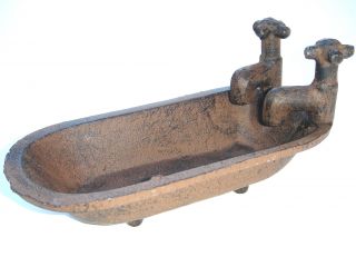Rustic Antique Cast Iron Clawfoot Tub Bathtub Soap Dish