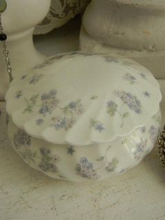   Old Wedgwood England Powder Box Bone China April Flowers Mint