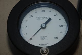 Ashcroft 60 PSI Test Gauge Temperature Compensated Bronze Tube Brass 