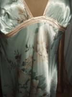 Gorgeous Jones New York Satin Long Gown