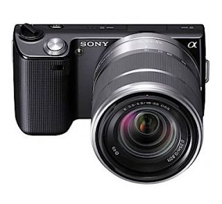 Sony Alpha NEX 5 Digital Camera w 18 55mm Lens EXTRAS