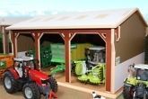 tractor shed  132 56 