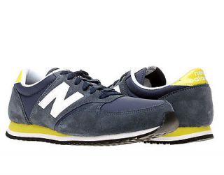 new balance 420 grey in Clothing, 
