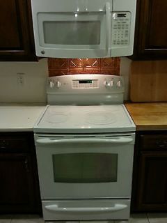GE Profile Convection Range with warning draw & Microwave