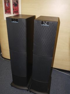 KEF Q50 Uniq Floorstanding 3 Way Speakers