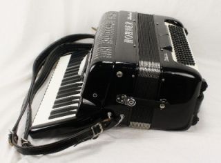 hohner international model 20 l accordion