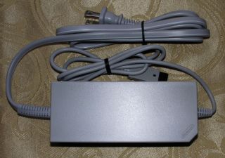 Genuine Nintendo Wii Brand AC Power Cable Cord Adapter Brick Supply 