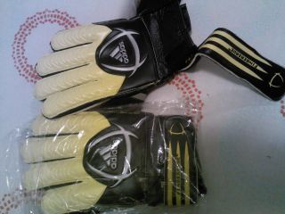 Adidas Young Pro Fingersave Goalie Gloves Size 5 Gold Blue Retail $45 