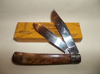 Roy Acuff Special Edition Grand Ole Opry Trapper Knife