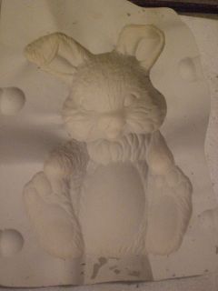 Vintage Albertas 1025 Happy bunny Ceramic Mold
